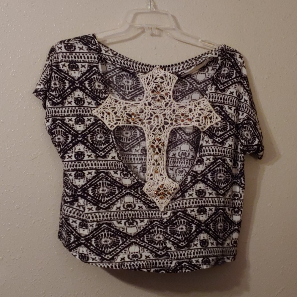 Crochet cross back shirt